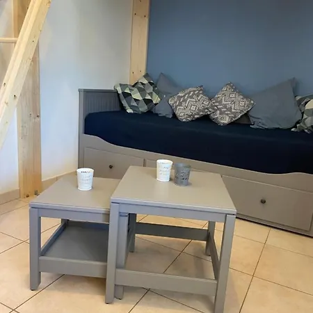 Les Pieds Dans L Eau